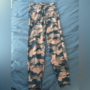 Lululemon Ready to Rulu Jogger *Jacquard 29”